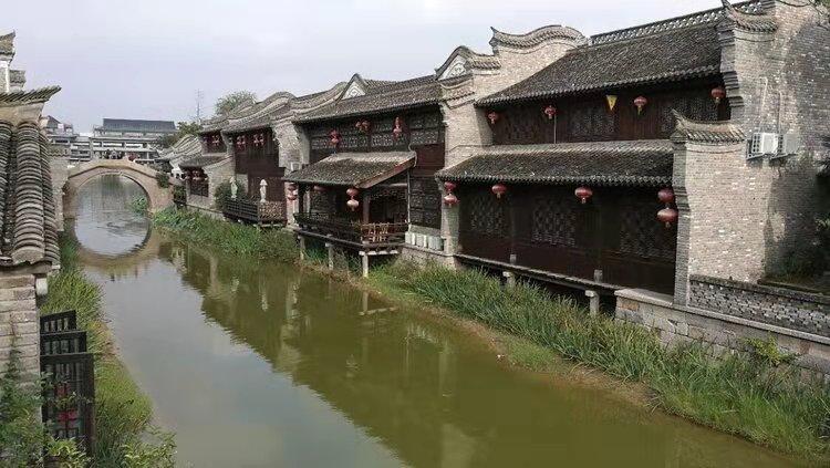 引球进框